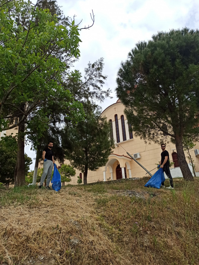 Εθελοντική δράση καθαρισμού στον Άγιο Κωνσταντίνο Αγρινίου από την ομάδα Save Your Hood (εικόνες) 