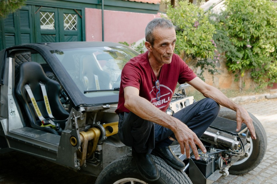 Made in Greece: Ο ιδιοφυής μηχανικός Ναξιώτης Δημήτρης Κορρές κατασκεύασε το απόλυτο αυτοκίνητο παντός εδάφους - Εικόνα 3